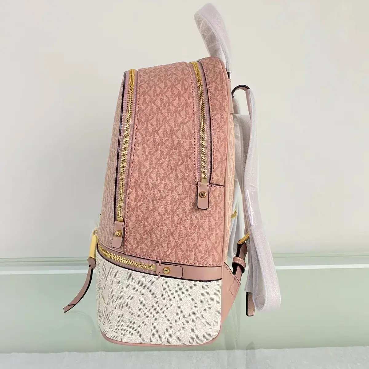 Michael Kors Rhea Zip Medium Backpack 백팩