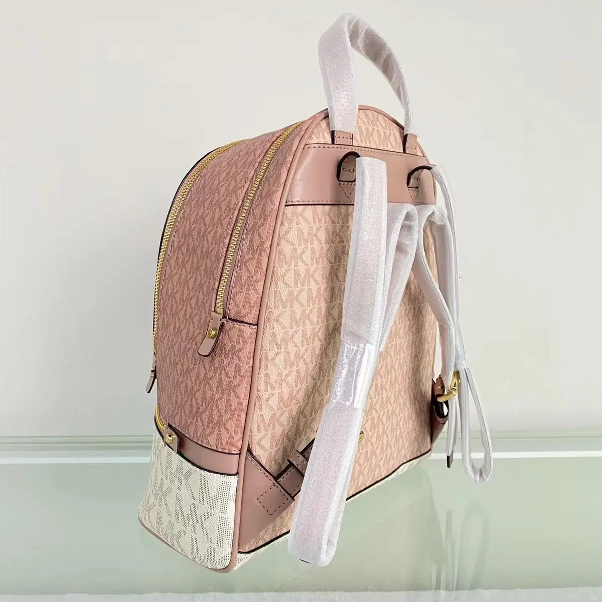 Michael Kors Rhea Zip Medium Backpack 백팩