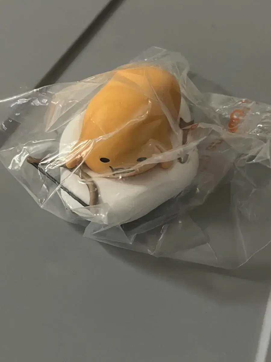 New) Gudetama Pop Mart Figure