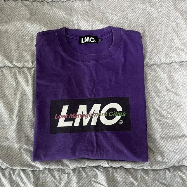 정품) LMC 로고 반팔티 m