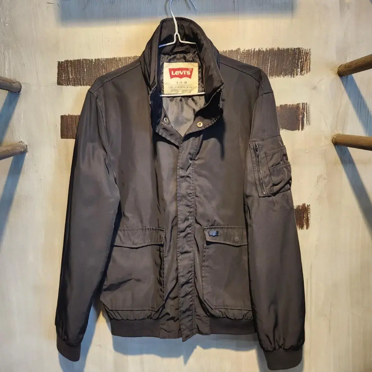 (stateful) Levi's workjacket.