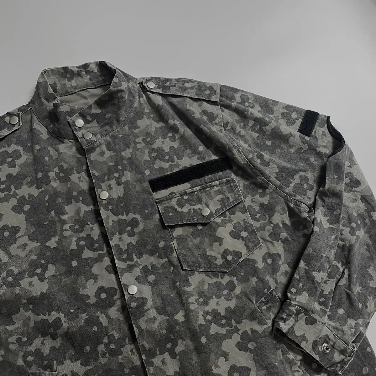 camo flowering circle jacket