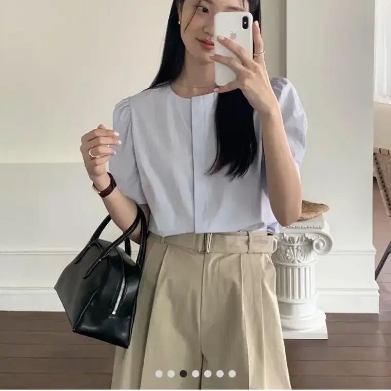 선데이업 Hidden Puff Blouse