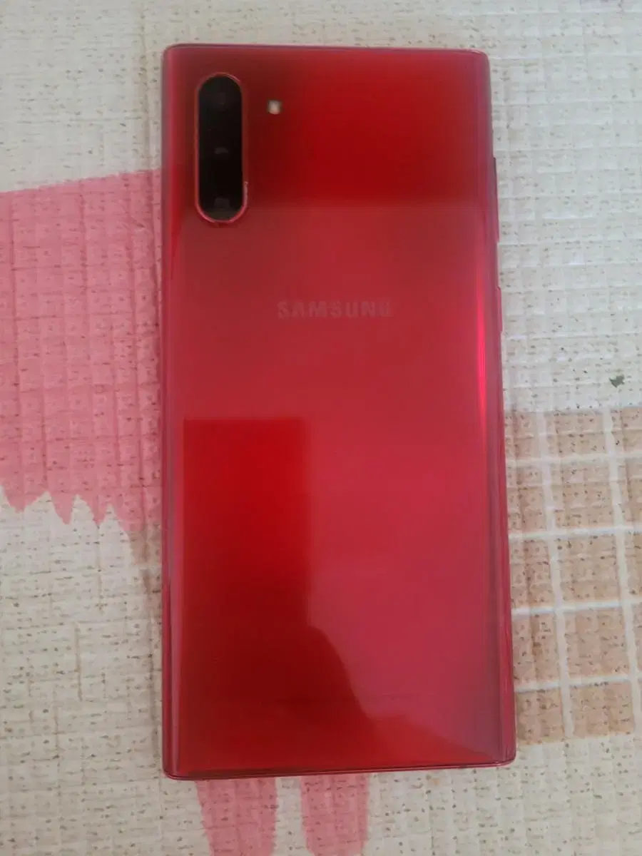 Note 10 Red