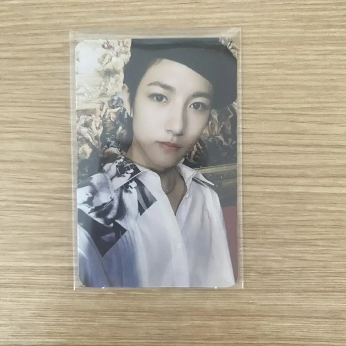 Weeboom Beret renjun photocard WTS