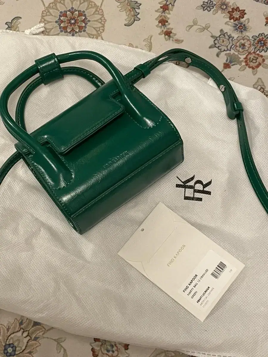 Find Kapoor Marty Bag 12 Crinkle Green