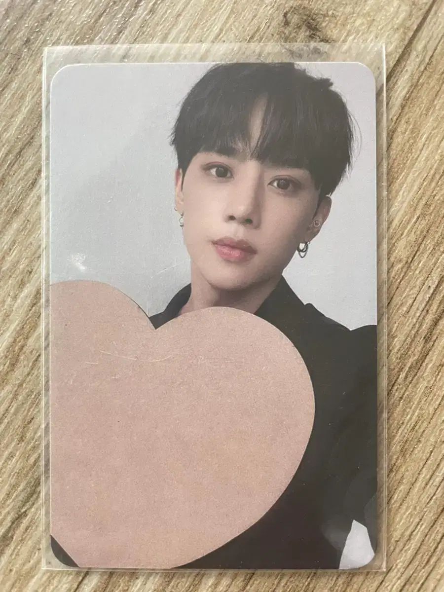 The Boyz sunwoo photocard wts