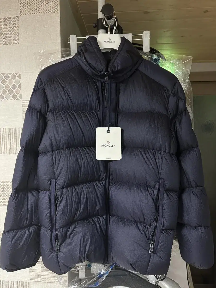 Moncler Sevennes Navy 2 Size New