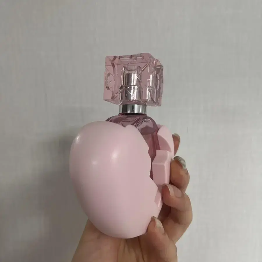 (새것) 향수 아리아나그란데 올리브영 향수 50ml