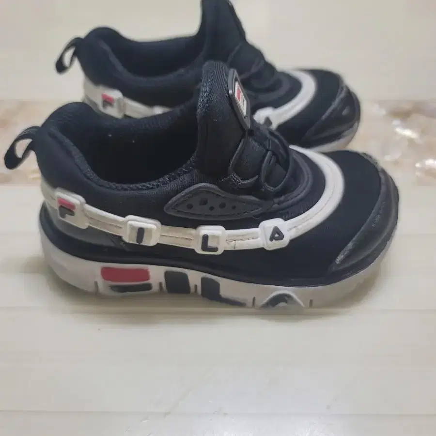 여아 신발 150 .Fila