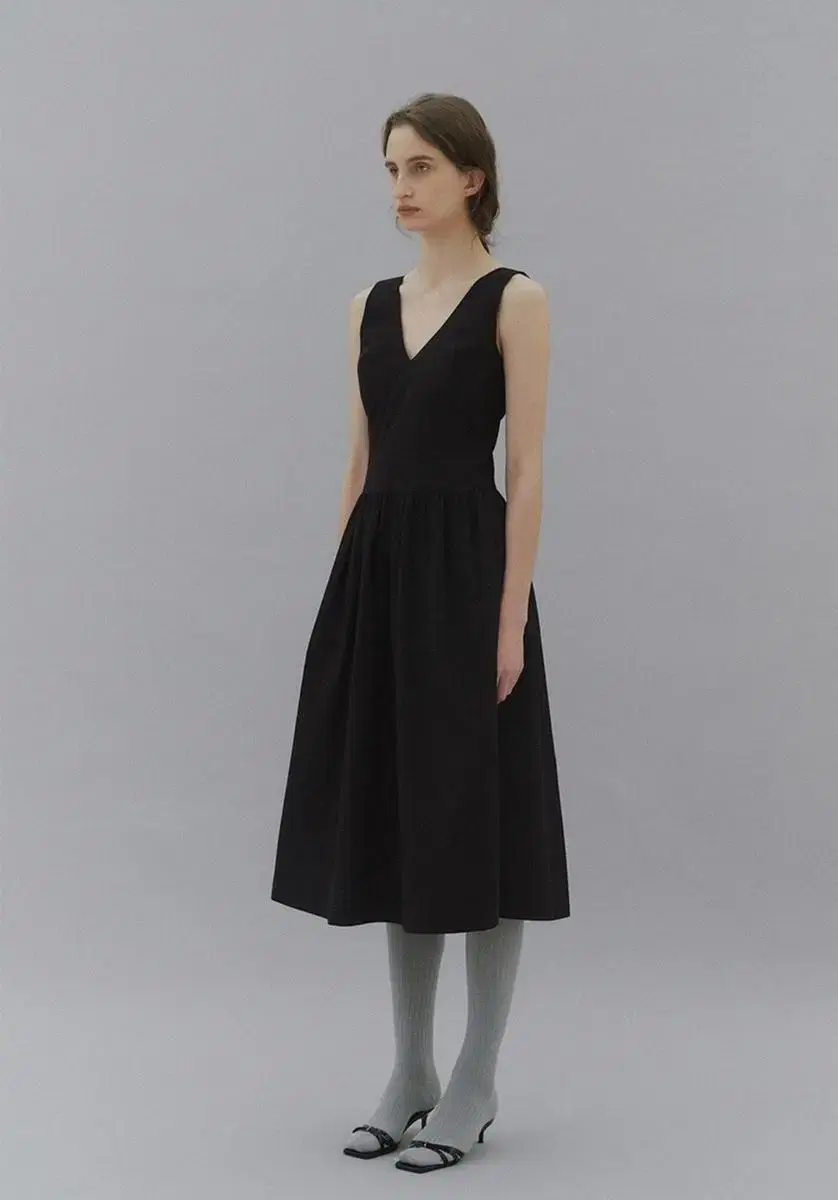 lo61 Cecile Cotton Dress in Black