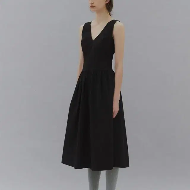 lo61 Cecile Cotton Dress in Black