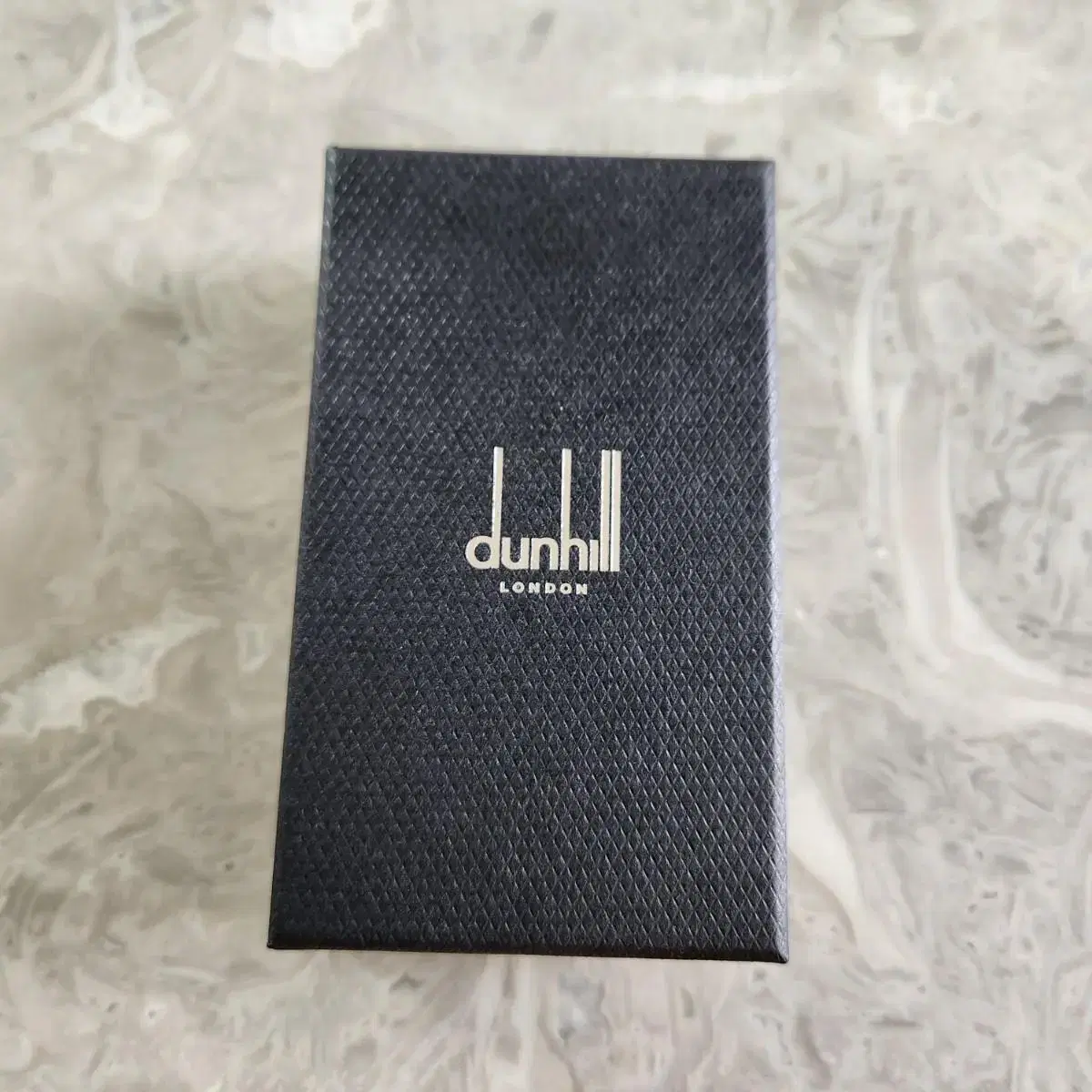 DUNHILL 알프레드 던힐 골드 디자인 키링 백참