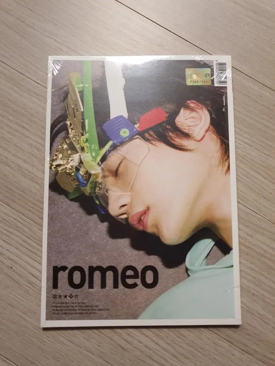 Shinee Romeo sealed album (Minho)