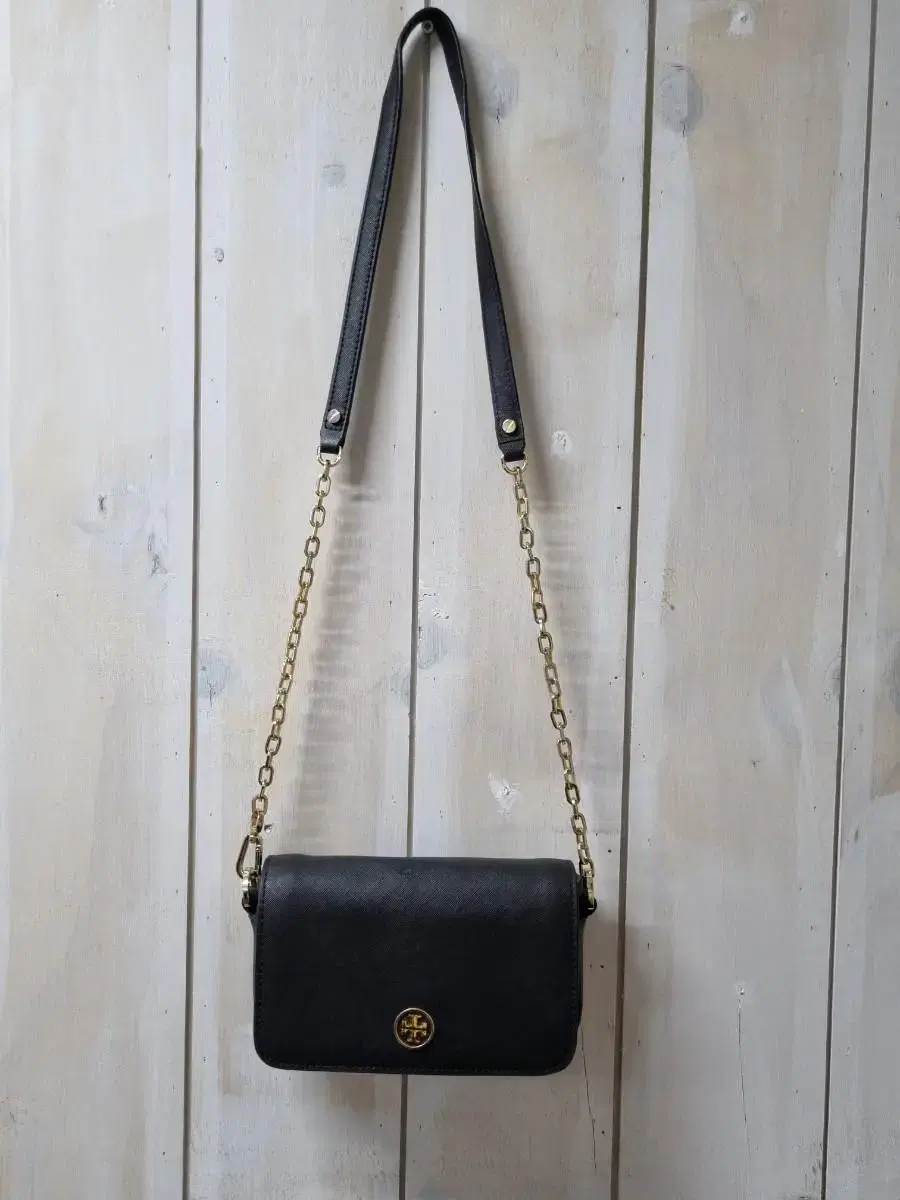 Used Toribuchi Crossbody Bag (Sale)