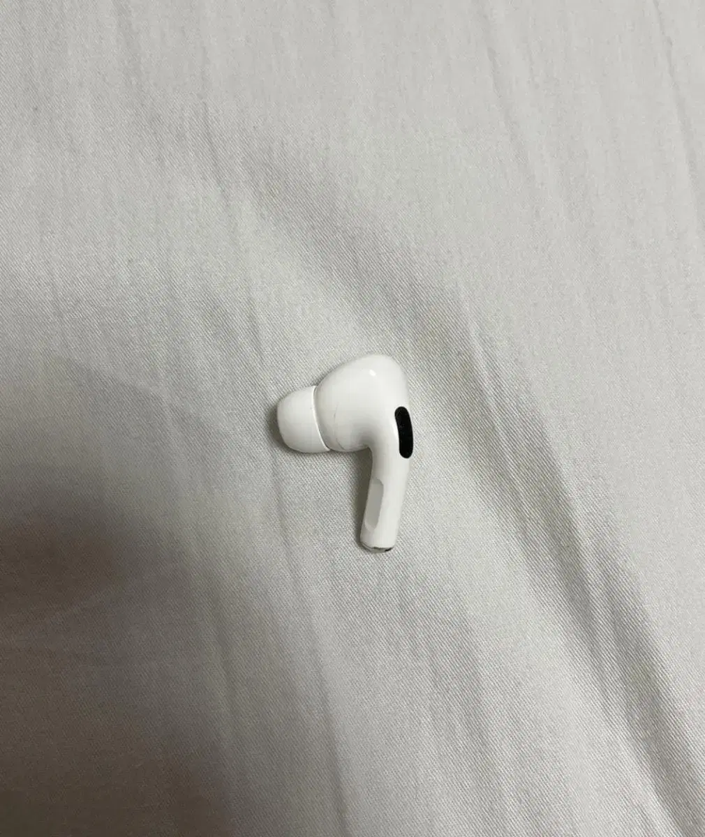 AirPods Pro 1 Left