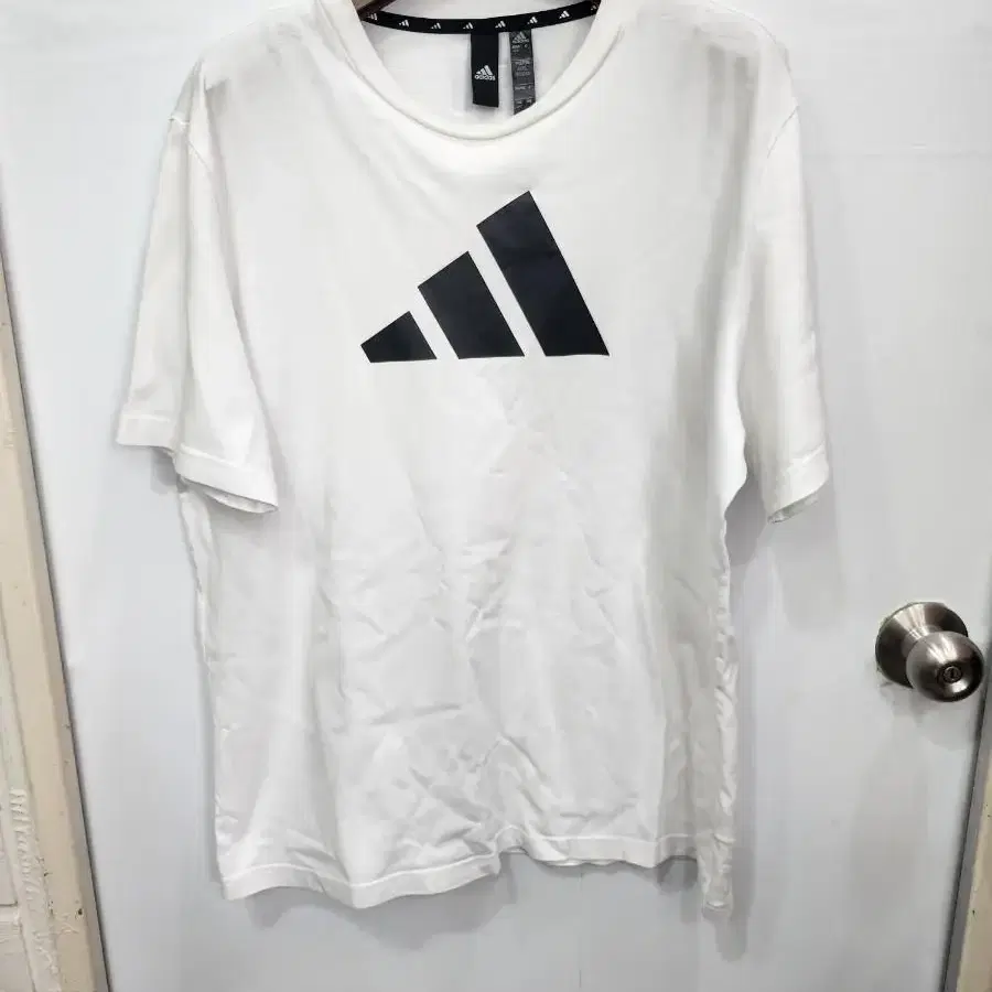 (2XL,110) adidas 아디다스 반팔티셔츠 !~~ 넘넘이뿜 !!