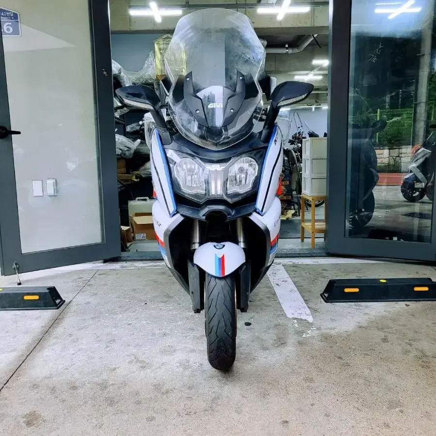 부산 경남 풀데칼 2013년식 bmw c650gt +보증수리