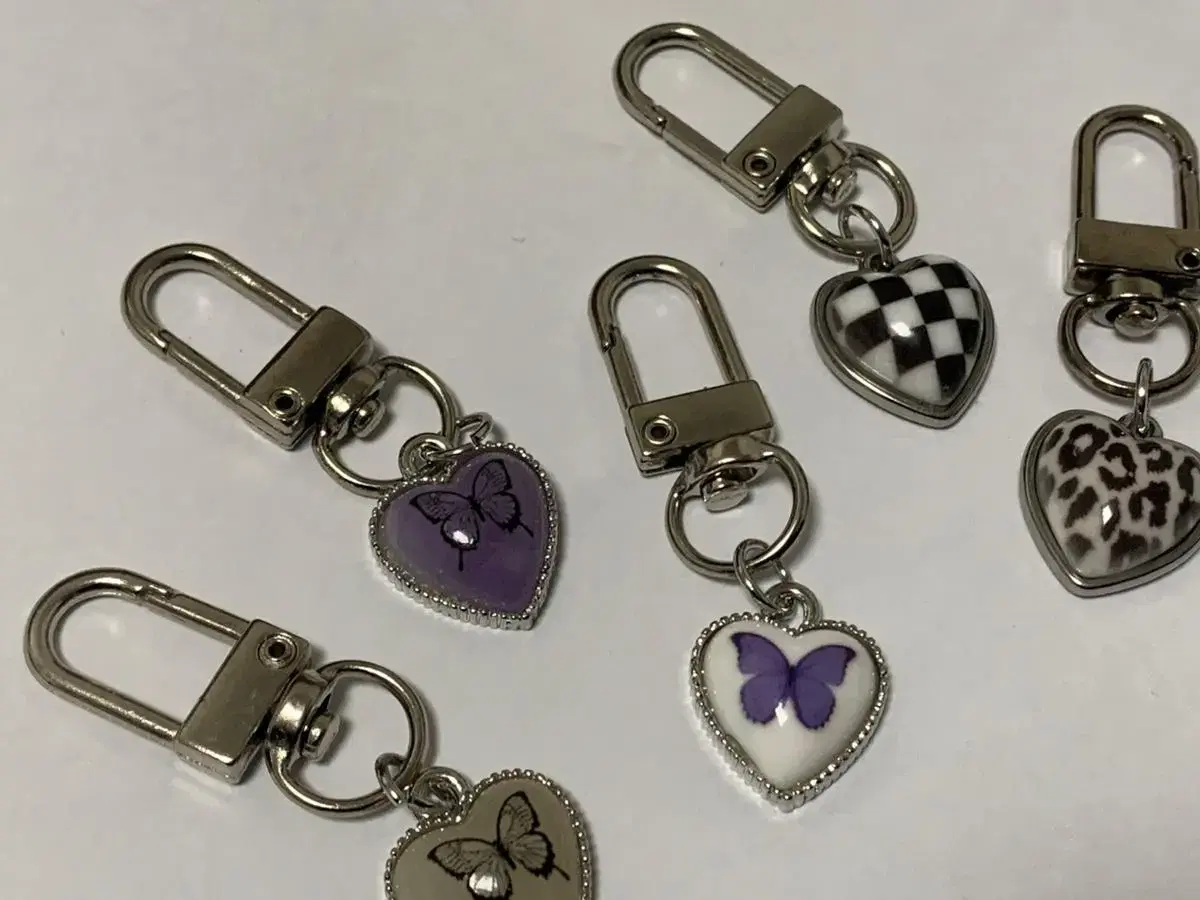 Butterfly & Check & Cow AirPods collectbook Keyring