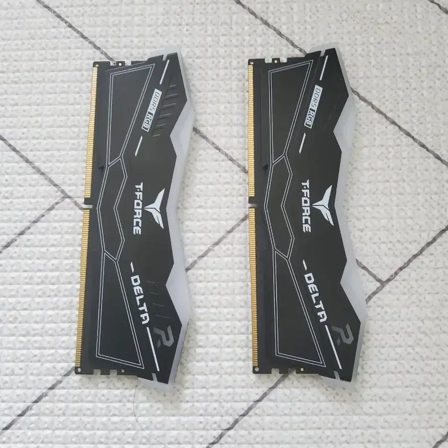 팀그룹 ddr5 6400 16gb 2개