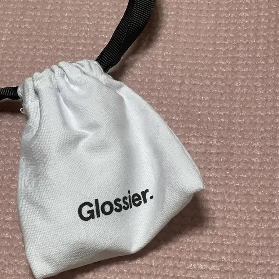 [Glossier] 글로시에 LA 한정 키링