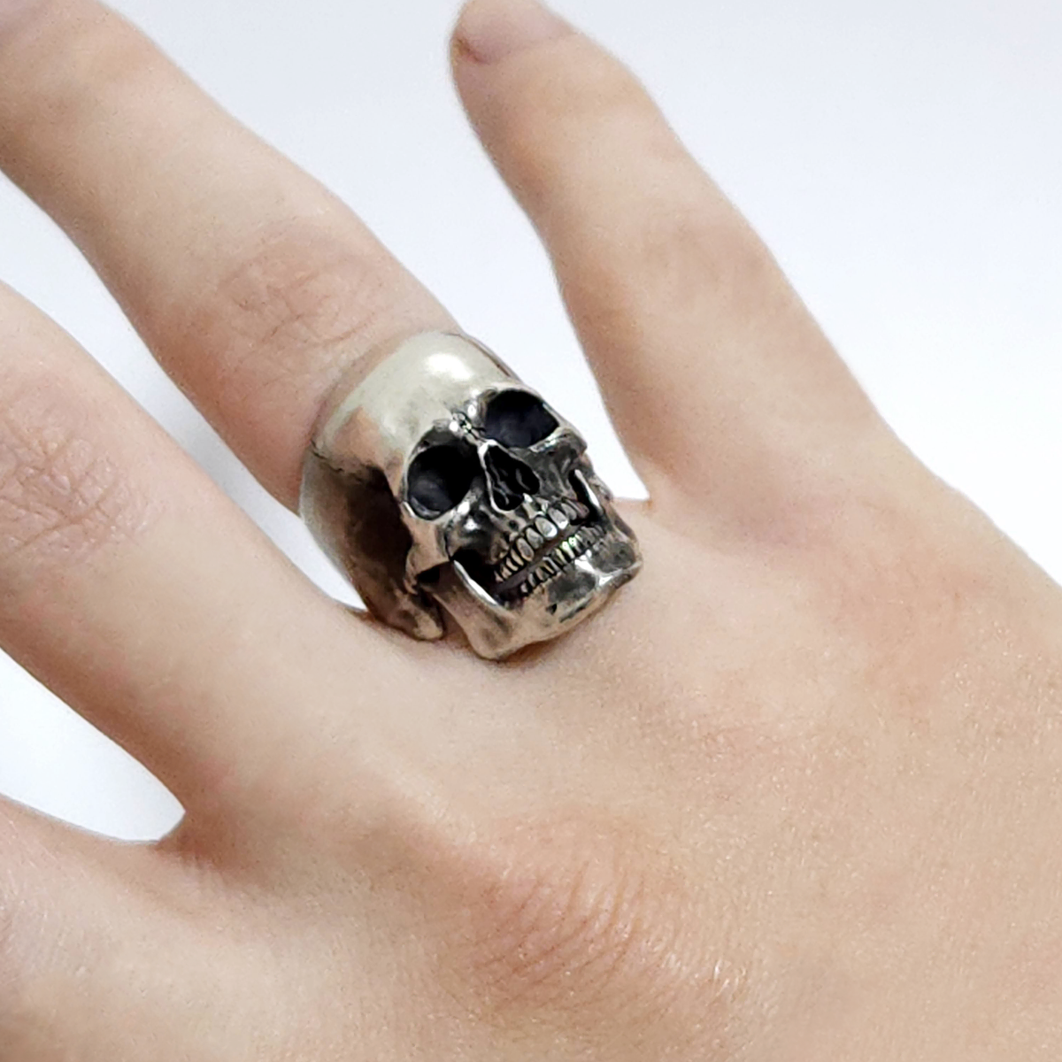 NONMESSPRODUCTS | MEMENTOMORI Skull Ring