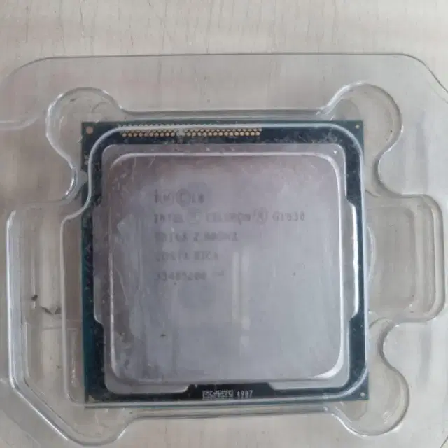 인텔 G3930 카비레이크, G1630 cpu 2개 만원