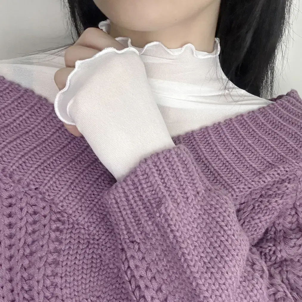 새상품)이너 레이어드 시스루망사메쉬 프릴 주름 얇은 목폴라 긴팔폴라티