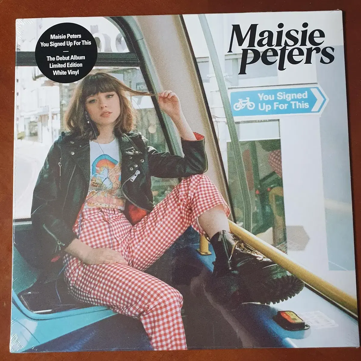 Maisie Peters LP