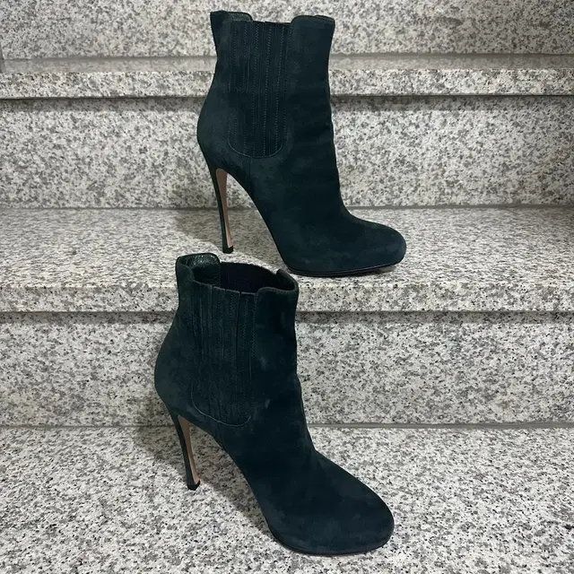 지안비토로시 gianvito rossi 앵클부츠 38 (245-250)