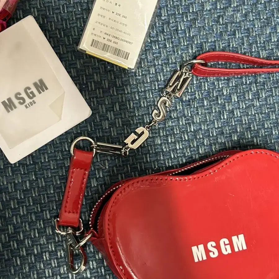 MSGM 귀여운 하트 모양 레드 에나멜 클러치 파우치 미니백