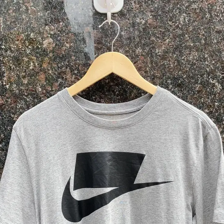 nike 나이키 그레이 반팔티 NSW