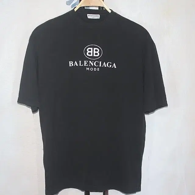 BALENCIAGA  발렌시아가블렉BB오버핏반팔  XS