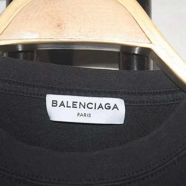 BALENCIAGA  발렌시아가블렉BB오버핏반팔  XS