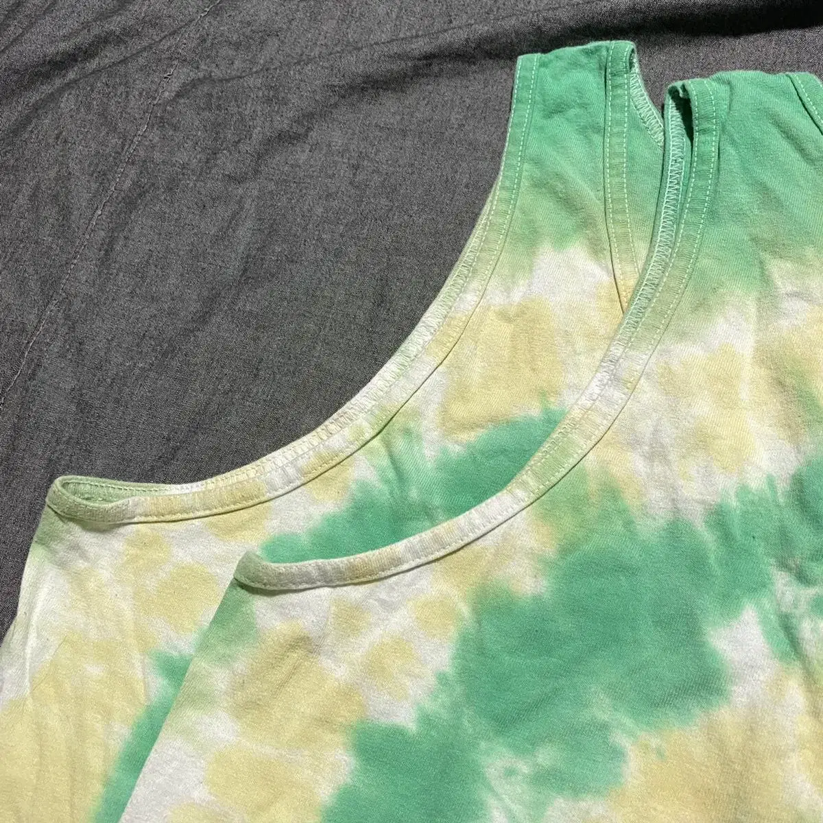 Ripple Junction R&M Tank Shirts Sz L