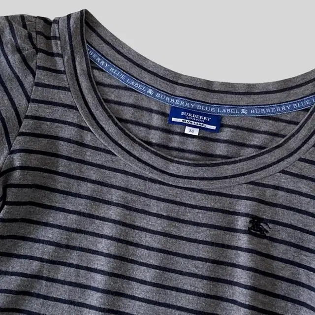 (BURBERRY)grey cotton strip t shirt