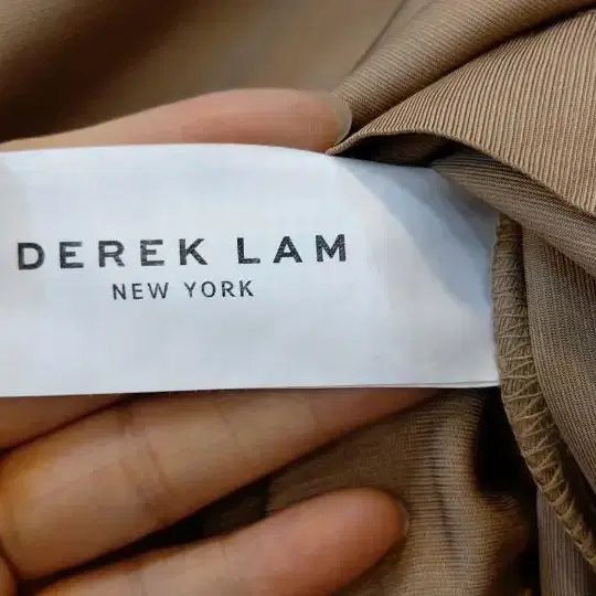 (I)데렉램 DEREK LAM 66-77 스커트