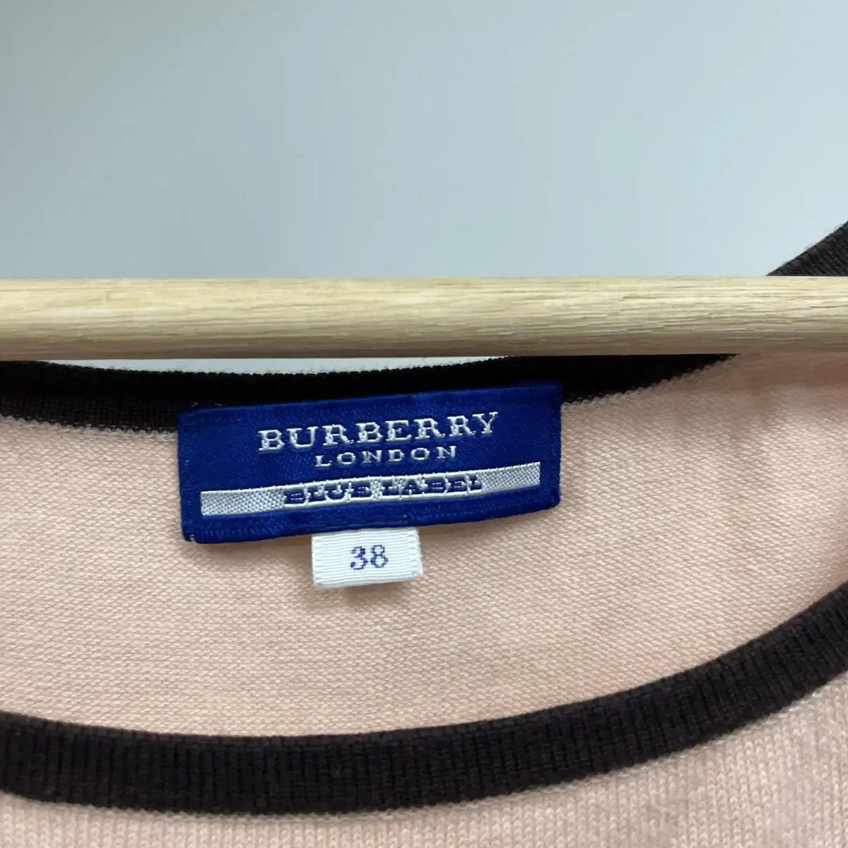 BURBERRY knit top ( BLUE LABEL )