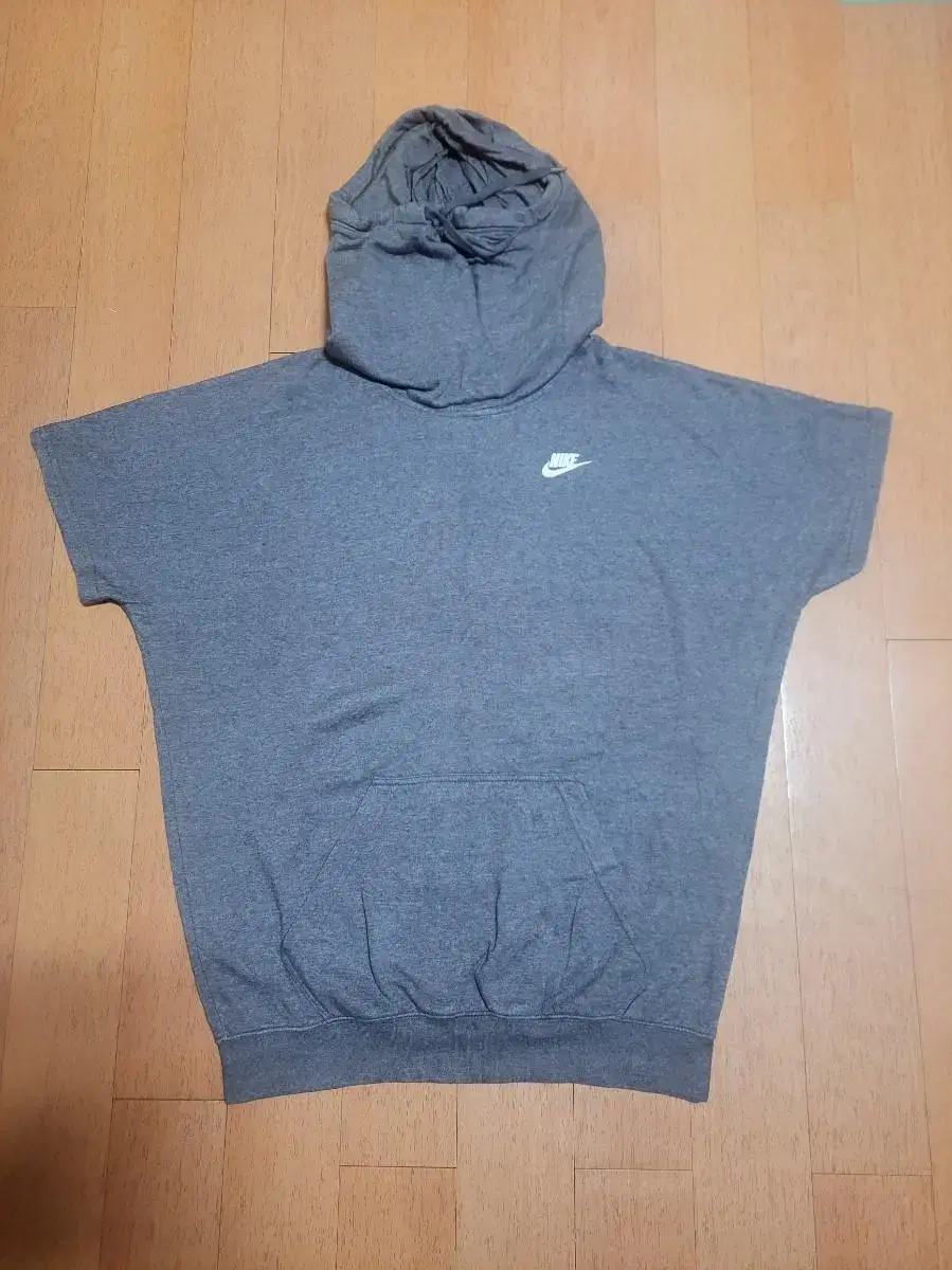 Nike Hooded Short Sleeve Tee