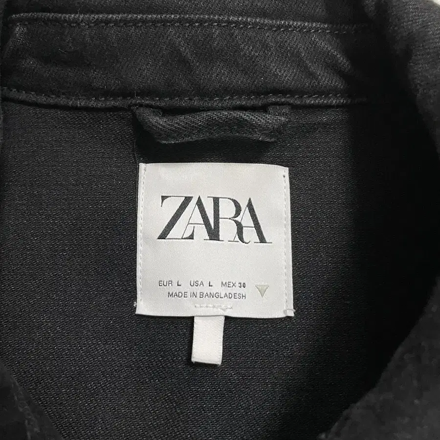 [시착 새상품] zara 흑청 데님 자켓 L