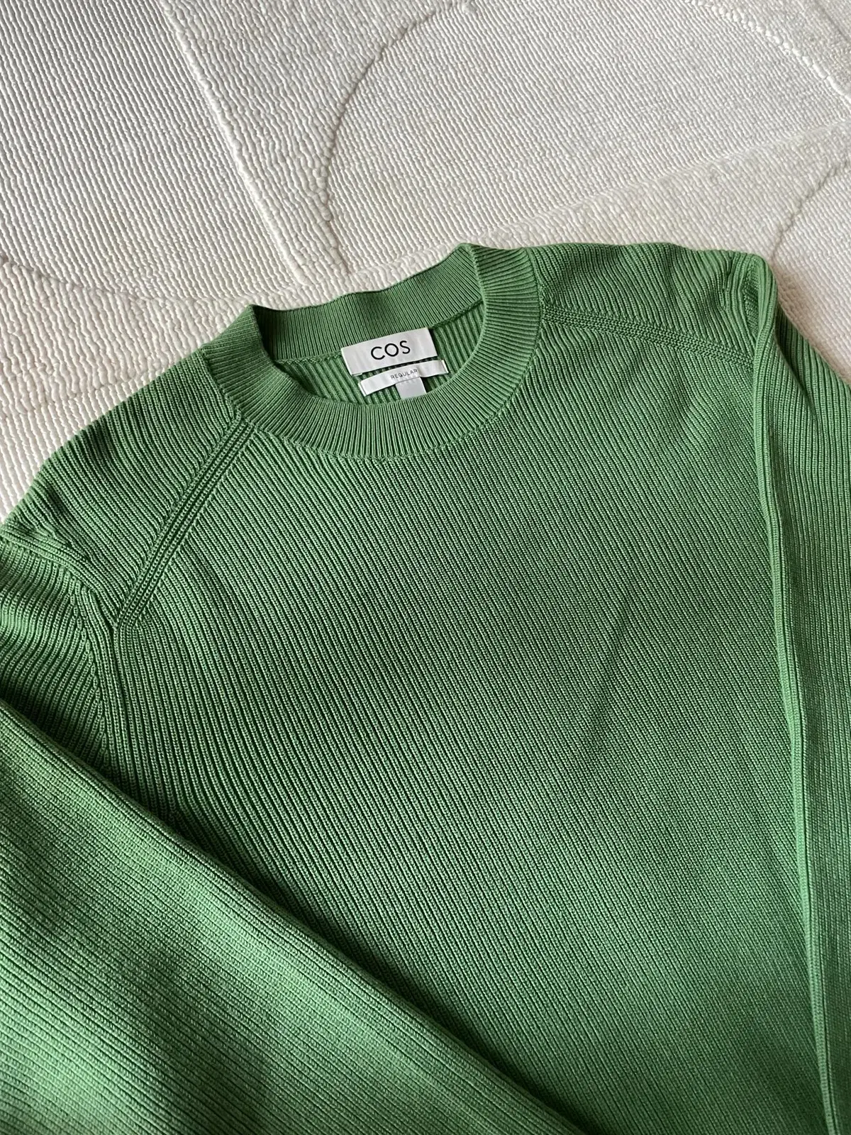 COS COS Regular Fit Green Crew Neck Knit