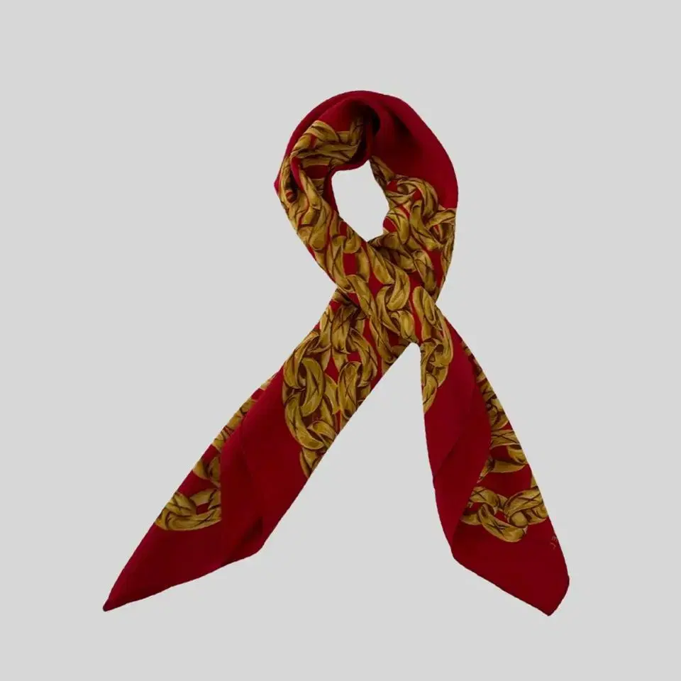 (CHANEL)red ethnic scarf