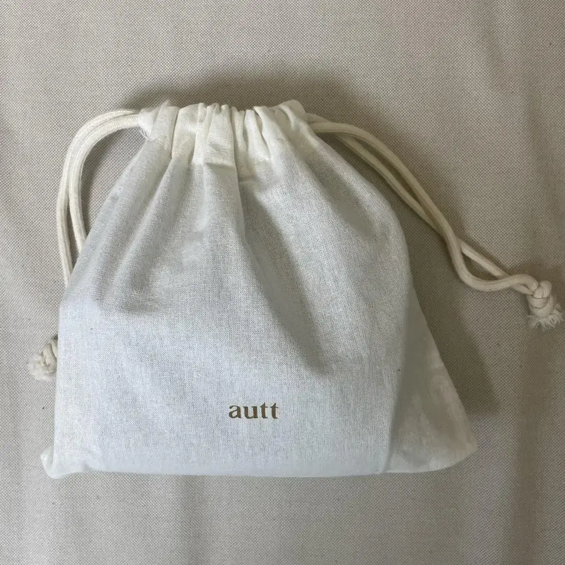 어트 autt Mini Egg Bag Black