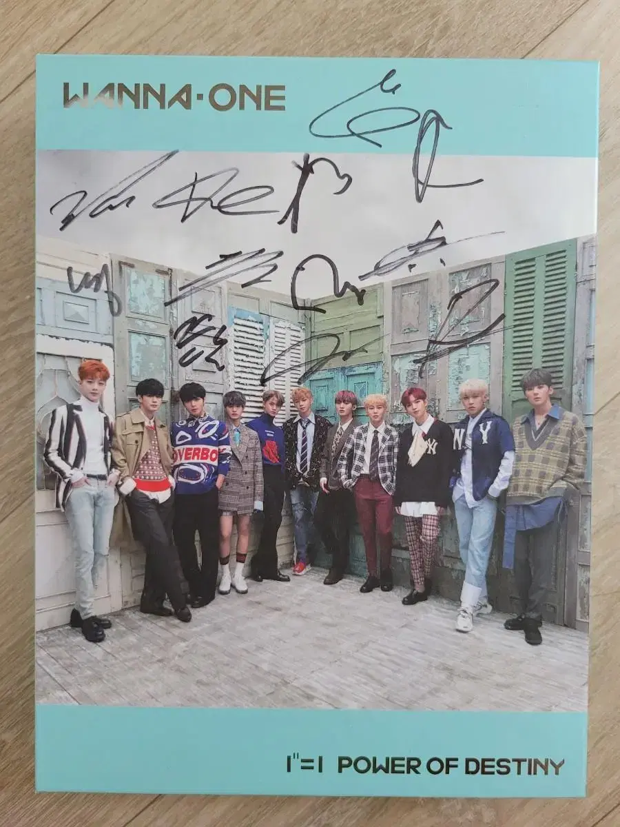 Wanna One signed album ㅂㅁ