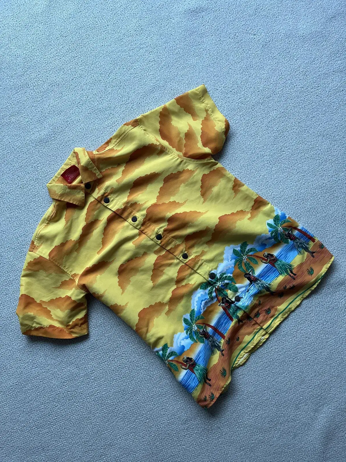 vintage hawaiian shirt