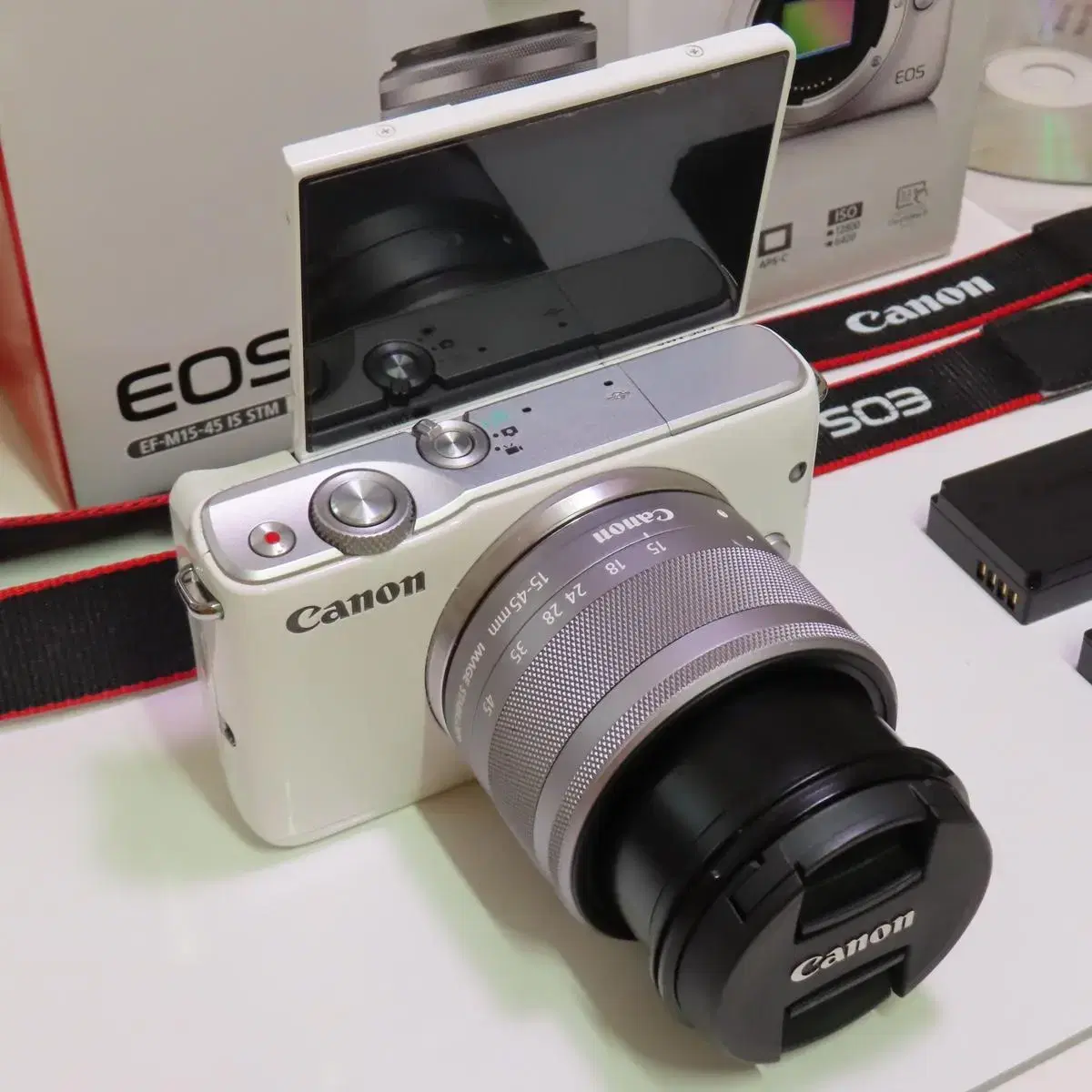 캐논 EOS m10 미러리스카메라