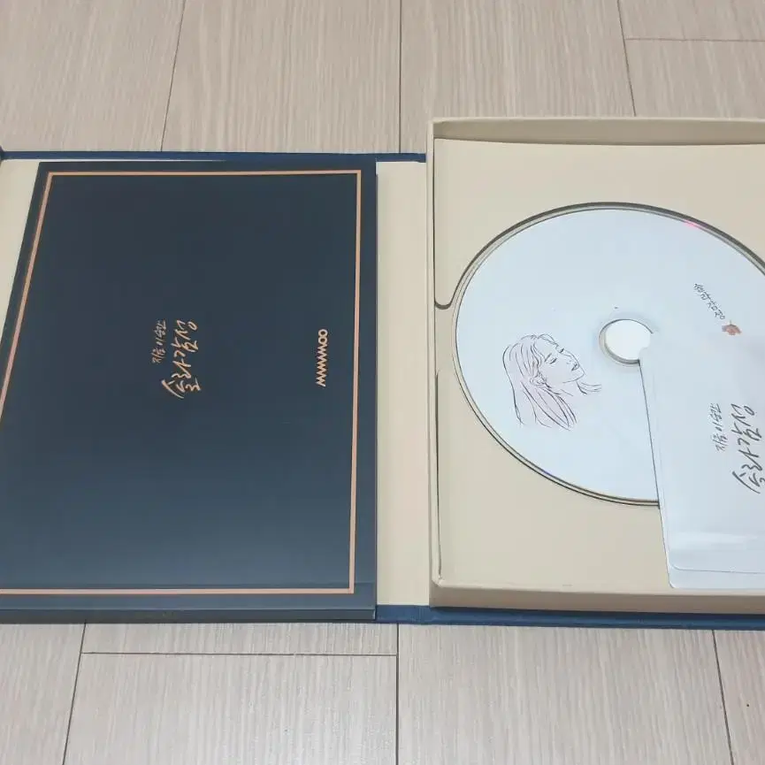 [일괄판매]솔라감성cd + 용똔감성 + 솔라 생일티켓&뱃지