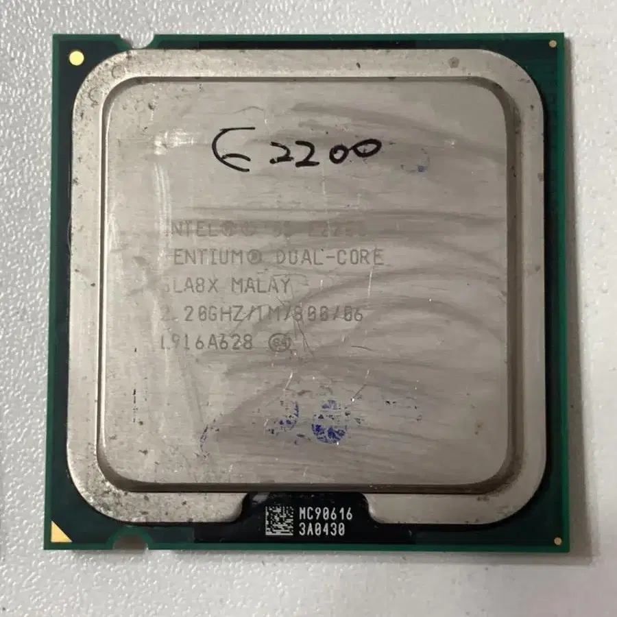 CPU4개 E7400,E3400,E2200,G3200