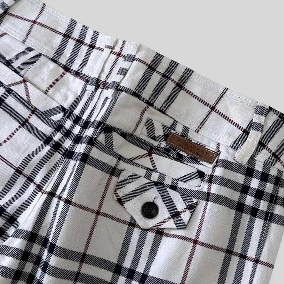 (BURBERRY)white nova checker pants