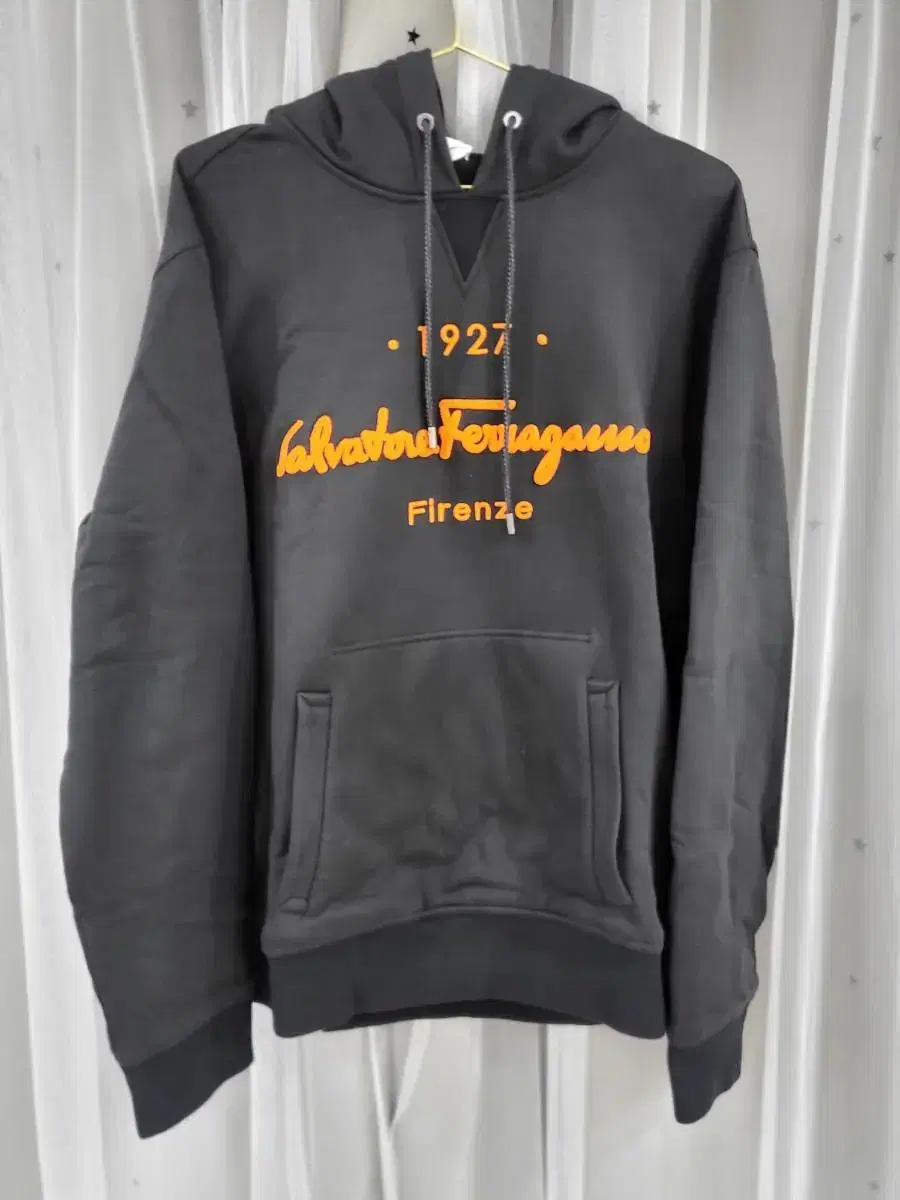 [Genuine] New Salvatore Ferragamo Hoodie (Price Drop)